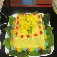 YELLOW ROSE OF TEXAS LEMON/LIME BUNDT CAKE image