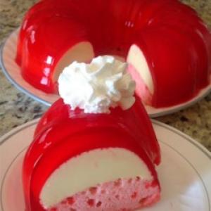 Ruby's Strawberry Jello Flan Cake_image