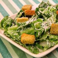 Easy Creamy Caesar Salad Dressing_image