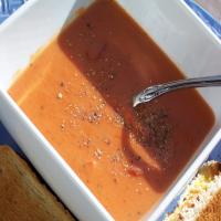 5-Ingredient Tomato Basil Bisque image