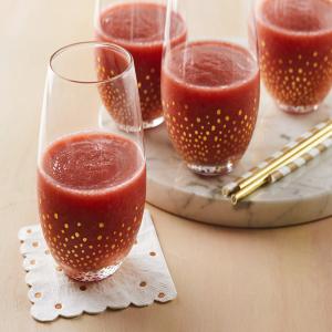 Strawberry-Rosé Wine Slushie image