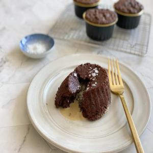Vegan Chocolate Lava Cakes_image