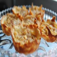 Tiny Apple Pies With Crumble Topping image
