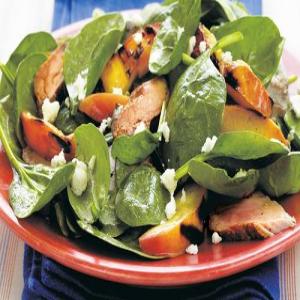 Grilled Pork and Nectarine Spinach Salad_image