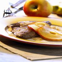 Liver with Apple and Onion_image