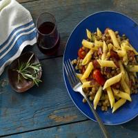 Barilla® Gluten Free Penne with Lentils & Bacon_image