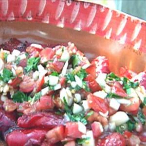 Roasted Red Peppers: Salsa Criolla with Campfire_image