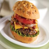 Hearty American Cheeseburger image