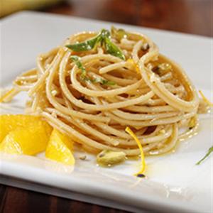 Nina's Best Citrus Pesto Spaghetti_image