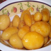 Caramelized Scandinavian Potatoes image