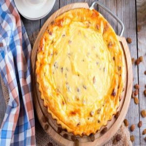 Cottage Cheese And Raisin Pie_image