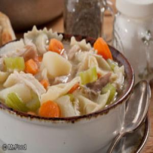 Hearty Amish Chicken Stew_image
