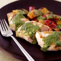Grilled Chicken and Tri-Colour Peppers with Chimichurri Sauce_image