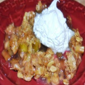 Rhubarb Crumb Dessert_image