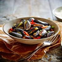 Thai red curry mussels_image