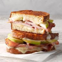Grilled Cheese, Ham and Apple Sandwich_image