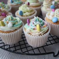 Unicorn cupcakes image