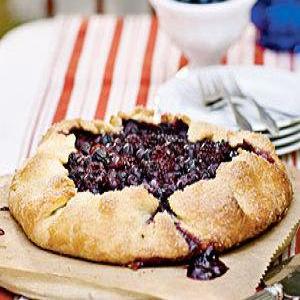 Blueberry and Blackberry Galette with Cornmeal Crust_image