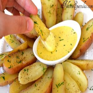 Fingerling Potatoes with Dipping Aioli_image