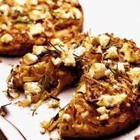 Caramelised onion & feta pizzas_image