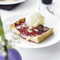 Individual strawberry & almond tarts image