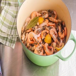 Perfect Spiced Boiled Shrimp_image