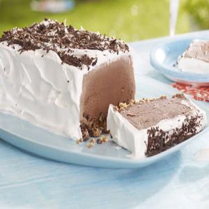 Chocolate Cookie Ice Cream Slice_image