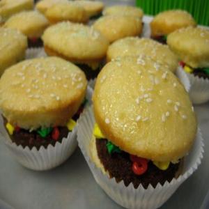 Hamburger cupcakes_image