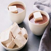 Hot Chocolate With Homemade Espresso Marshmallows_image