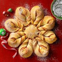 Christmas Star Twisted Bread_image