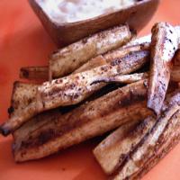Parsnip Pencil Fries With Spicy Curry Dipping Sauce_image