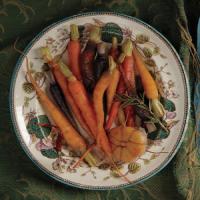 Honey-Glazed Carrots with Garlic_image