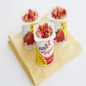 Strawberry O's Yogurt Cup_image