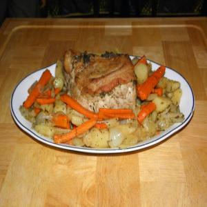 Casserole Roasted Pork with Potatoes, Carrots & Onions_image