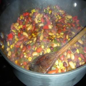 Fiesta Caliente Bean Salad_image