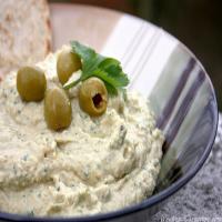 Coriander and Green Olive Hummus Recipe image