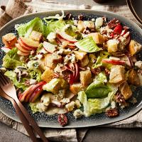 Apple, pecan & blue cheese salad_image