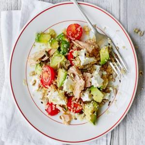 Tuna, avocado & quinoa salad_image