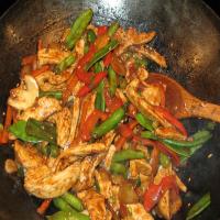 Stir-Fried Hoisin Chicken With Sesame Seeds_image