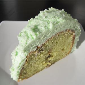 Pistachio Cake with Frosting_image