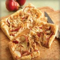 Chicken, Asiago and Pear Tart_image
