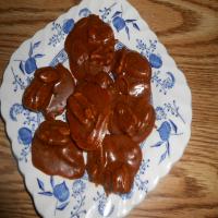 Louisiana Caramel Pralines image