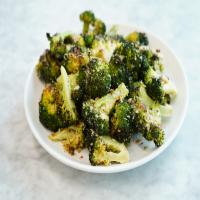 Panko-Parmesan Roasted Broccoli image