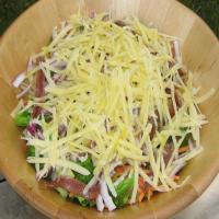 Ila's Salad With Lemon Garlic Dressing_image