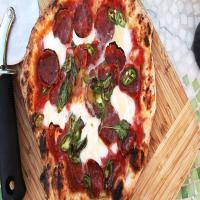 Pizza With Hot Soppressata, Mozzarella, Chilies, and Honey Recipe_image