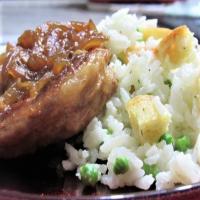 Simmered Pork Chops w/ Rice Almondine Casserole_image