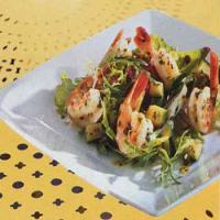 Shrimp Salad with Zucchini and Basil_image