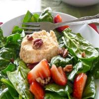 Strawberry Spinach Salad with Baked goat cheese image