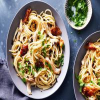 Pasta With Roast Chicken, Currants and Pine Nuts image