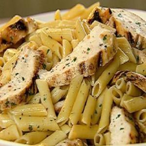Chicken and Pasta With a Leak_image